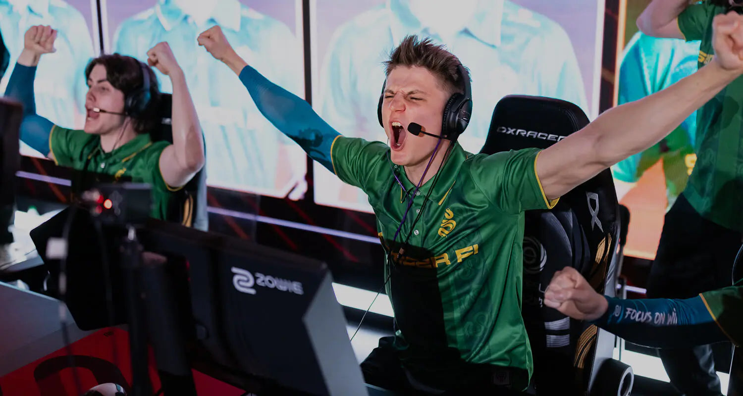 DXRacer Master Series Gaming Chair – Black | MAS-I238S-N.N1-A3 Gamers Point   Gamers Point