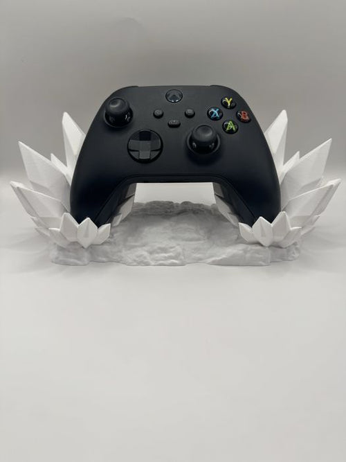 3D Printed Crystal-Shaped Game Controller Stand – White Venom – Gamers Point Bahrain