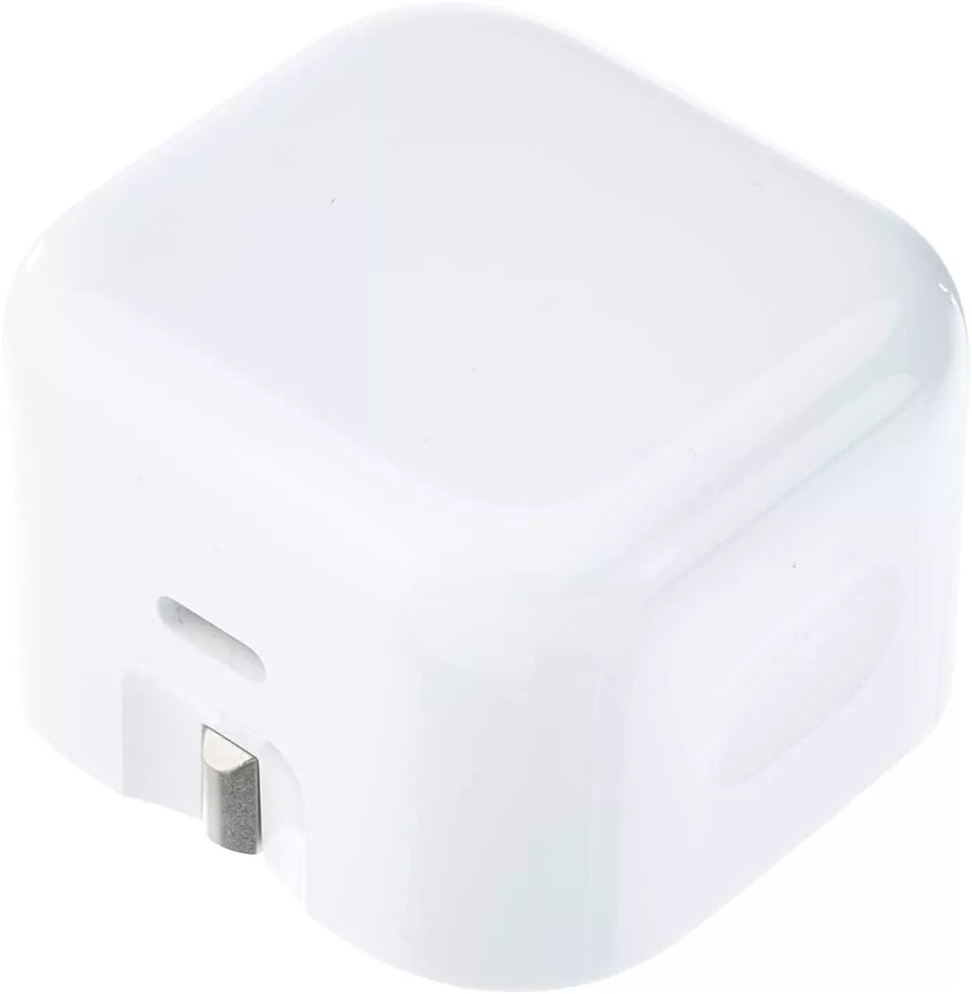 Official Apple 20W USB-C Charger Mains Retail Box Power Adaptor Plug for iPhone BAHRAIN